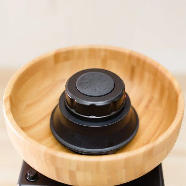 Refurbished Harvest Grain Mill - Black - Image 4